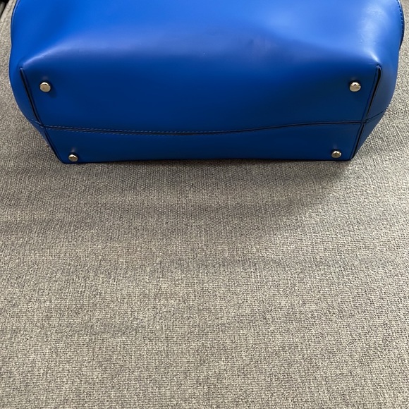 Kate Spade College Hill Charlie 💙 — $60 - Picture 6 of 10